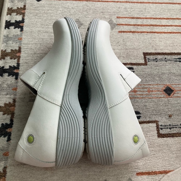 Work Wonders Clogs by Dansko size 39 - Picture 7 of 9